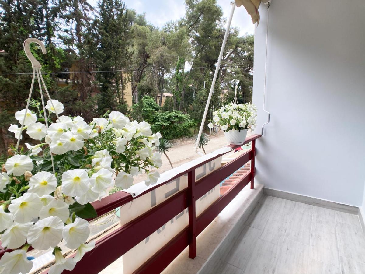Promo Price September - Home By The Sea 1 Min From The Beach Golem  Ngoại thất bức ảnh