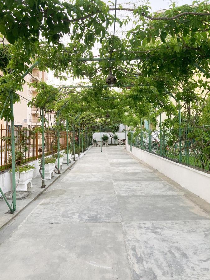 Promo Price September - Home By The Sea 1 Min From The Beach Golem  Ngoại thất bức ảnh